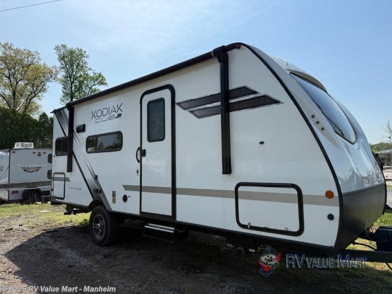 Contact us now about this 2022 Dutchmen Kodiak Cub 199RK! 2022 Kodiak Cub 199RK by Dutchmen from RV Value Mart - Manheim in Manheim, Pennsylvania