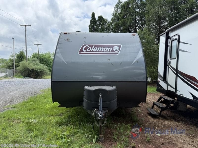 Contact us now about this 2019 Coleman Light LX 2125BH! 2019 Light LX 2125BH by Coleman from RV Value Mart - Manheim in Manheim, Pennsylvania