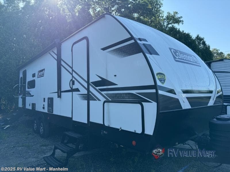 Email now about this 2024 Coleman Light 2715RL! Used 2024 Coleman Light 2715RL available in Manheim, Pennsylvania