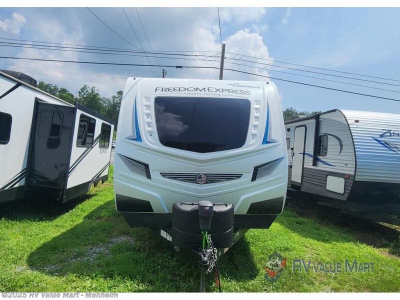 Contact us now about this 2020 Coachmen Freedom Express Liberty Edition 321FEDSLE! 2020 Freedom Express Liberty Edition 321FEDSLE by Coachmen from RV Value Mart - Manheim in Manheim, Pennsylvania
