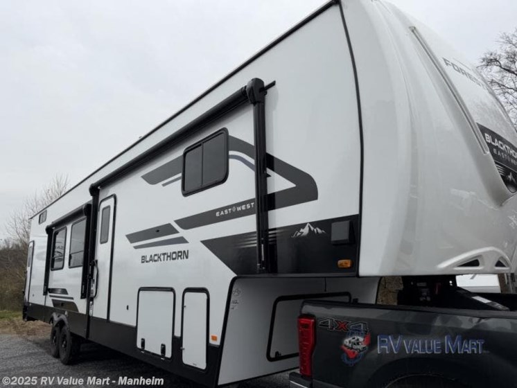 Email now about this 2026 East to West Blackthorn 3880RBDB! New 2026 East to West Blackthorn 3880RBDB available in Manheim, Pennsylvania