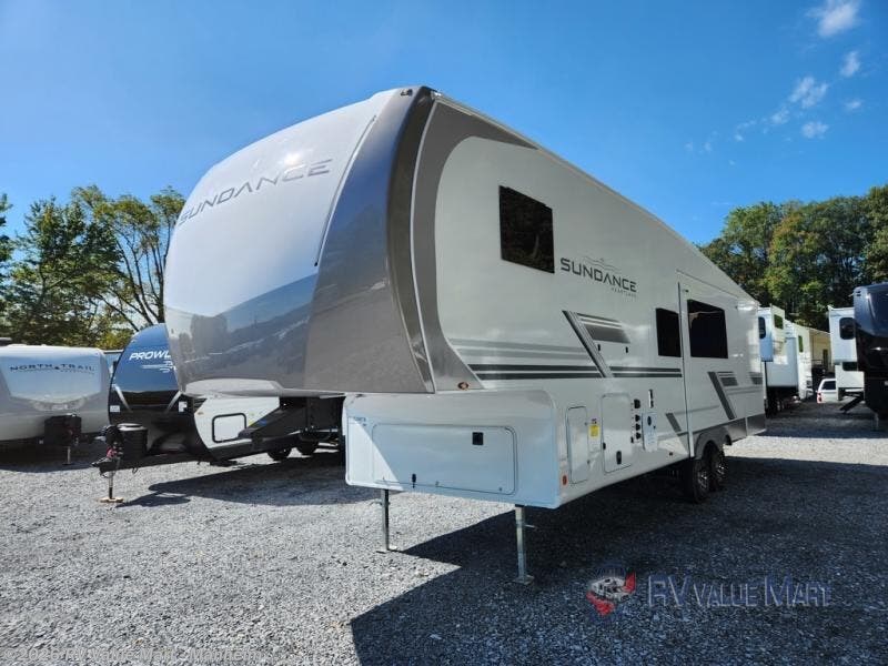 New 2026 Heartland Sundance 28DB available in Manheim, Pennsylvania