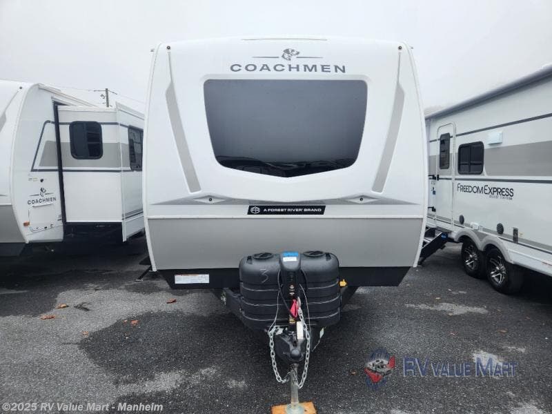 Contact us now about this 2026 Coachmen Freedom Express Ultra Lite 271BHE! 2026 Freedom Express Ultra Lite 271BHE by Coachmen from RV Value Mart - Manheim in Manheim, Pennsylvania