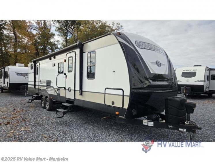 Email now about this 2019 Cruiser RV Radiance Ultra Lite 30DS! Used 2019 Cruiser RV Radiance Ultra Lite 30DS available in Manheim, Pennsylvania