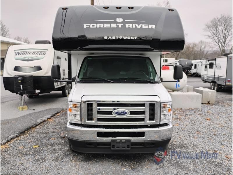 Call now about this 2026 East to West Entrada 2000NS! 2026 East to West Entrada 2000NS - Used Class C For Sale by RV Value Mart - Manheim in Manheim, Pennsylvania