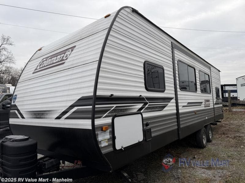 Used 2024 Coleman Lantern 263BH available in Manheim, Pennsylvania