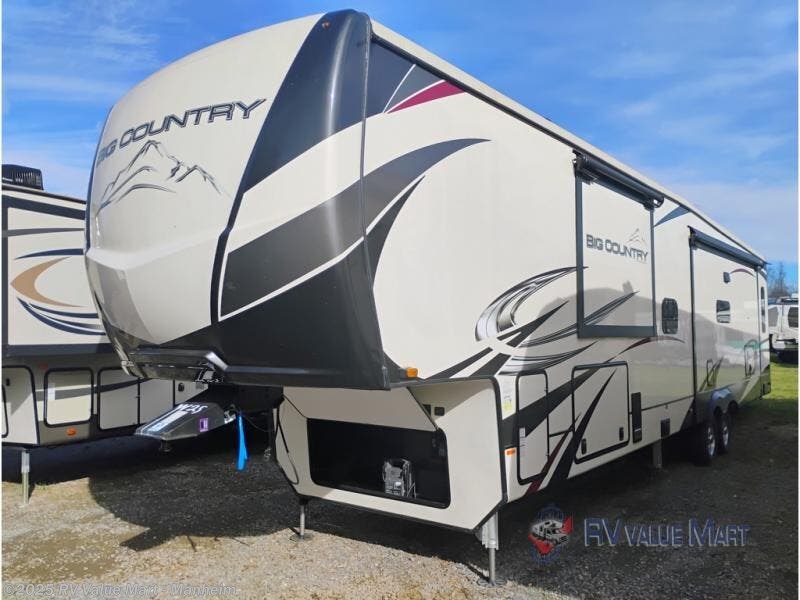 Used 2021 Heartland Big Country 3702 FB available in Manheim, Pennsylvania