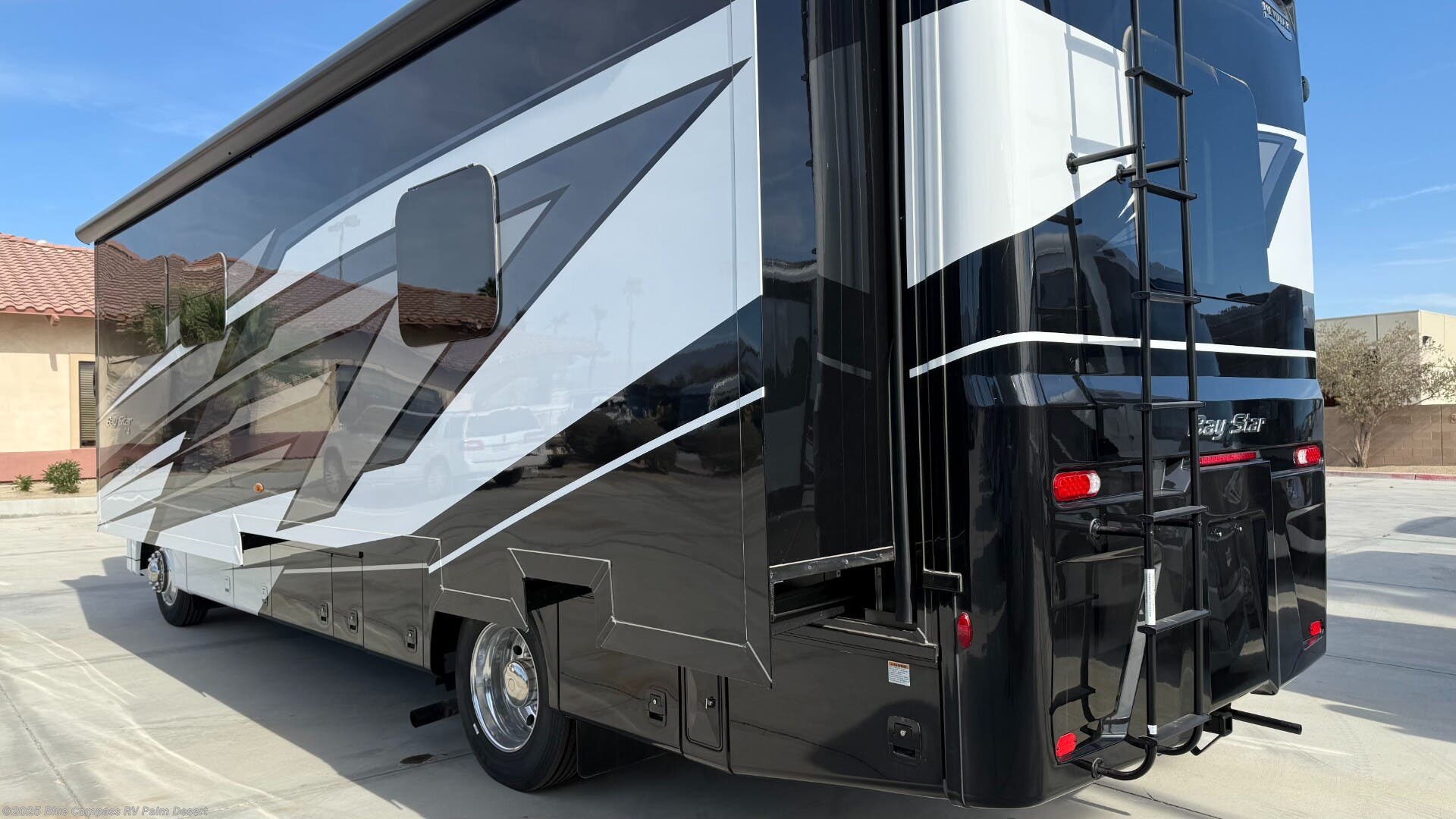 New 2025 Newmar Bay Star 3014 available in Palm Desert, California