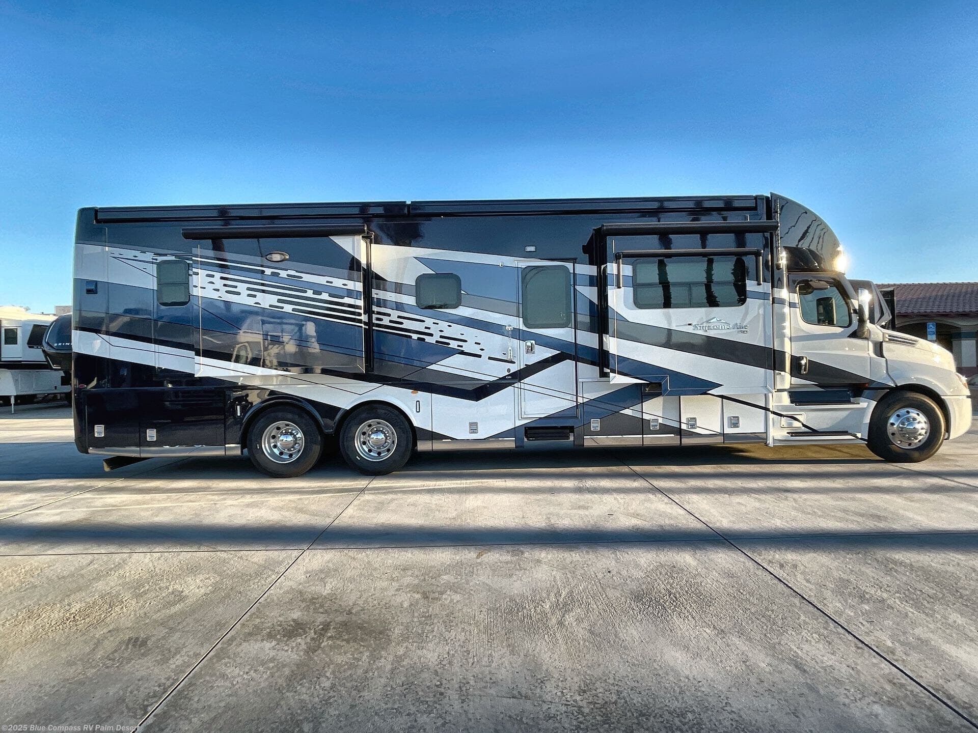 Call now about this 2026 Newmar Supreme Aire 4341! 2026 Newmar Supreme Aire 4341 - New Super C For Sale by Blue Compass RV Palm Desert in Palm Desert, California