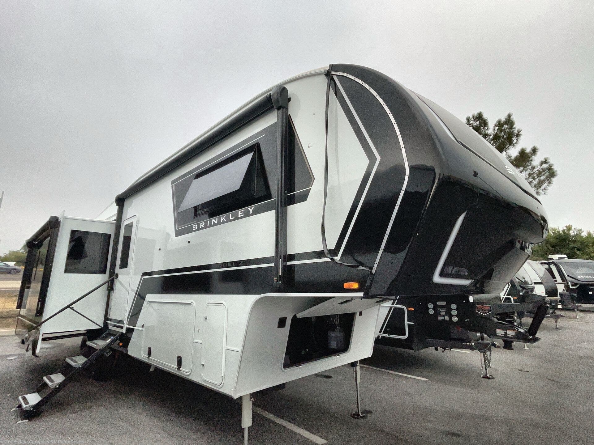 Contact us now about this 2026 Brinkley RV Model Z 3100! 2026 Model Z 3100 by Brinkley RV from Blue Compass RV Palm Desert in Palm Desert, California