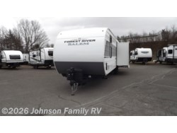2025 Forest River Salem 32VERANDA - New Travel Trailer for sale by Johnson Family RV in Woodlawn, Virginia