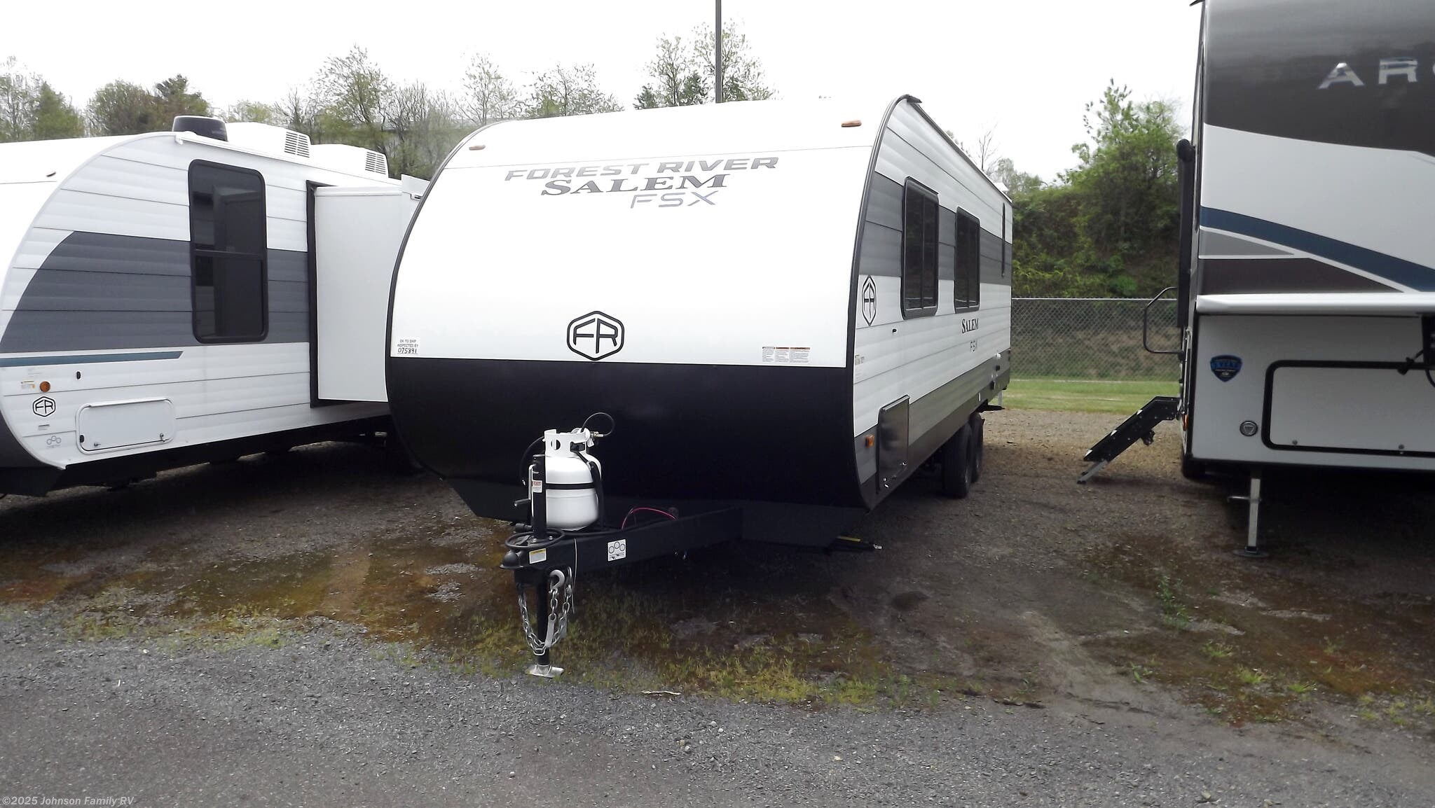 Call now about this 2025 Forest River Salem FSX 266BHLE! 2025 Forest River Salem FSX 266BHLE - New Travel Trailer For Sale by Johnson Family RV in Woodlawn, Virginia features Smoke Detector, Medicine Cabinet, Auxiliary Battery, Roof Vents, CO Detector