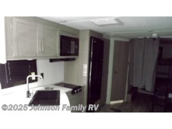 Used 2024 Keystone Springdale Classic East 261BHC available in Woodlawn, Virginia