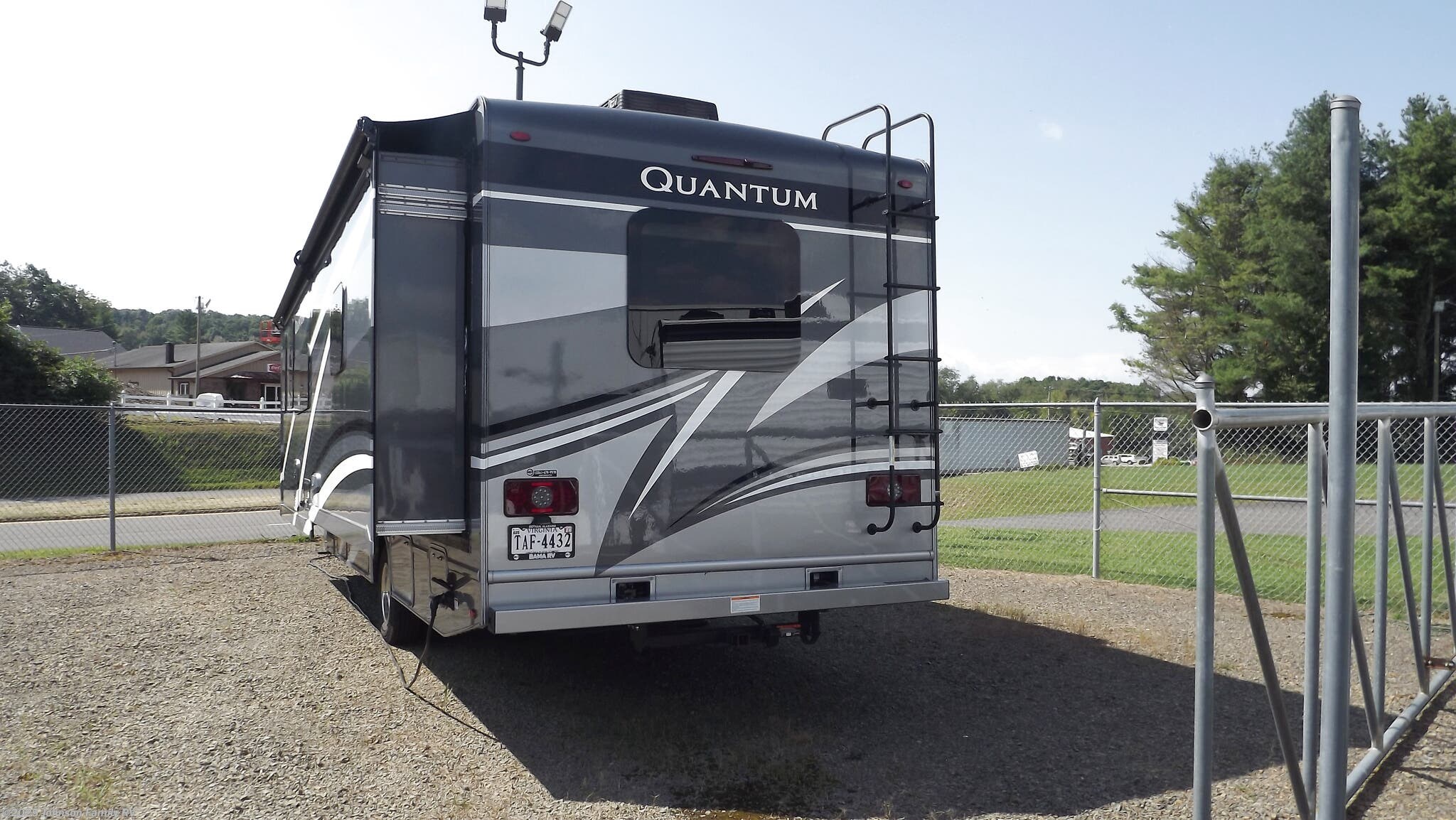 Call now about this 2024 Thor Motor Coach Quantum ! 2024 Thor Motor Coach Quantum - Used Class C For Sale by Johnson Family RV in Woodlawn, Virginia features Shower, Skylight, Leveling Jacks, External Shower, Power Roof Vent