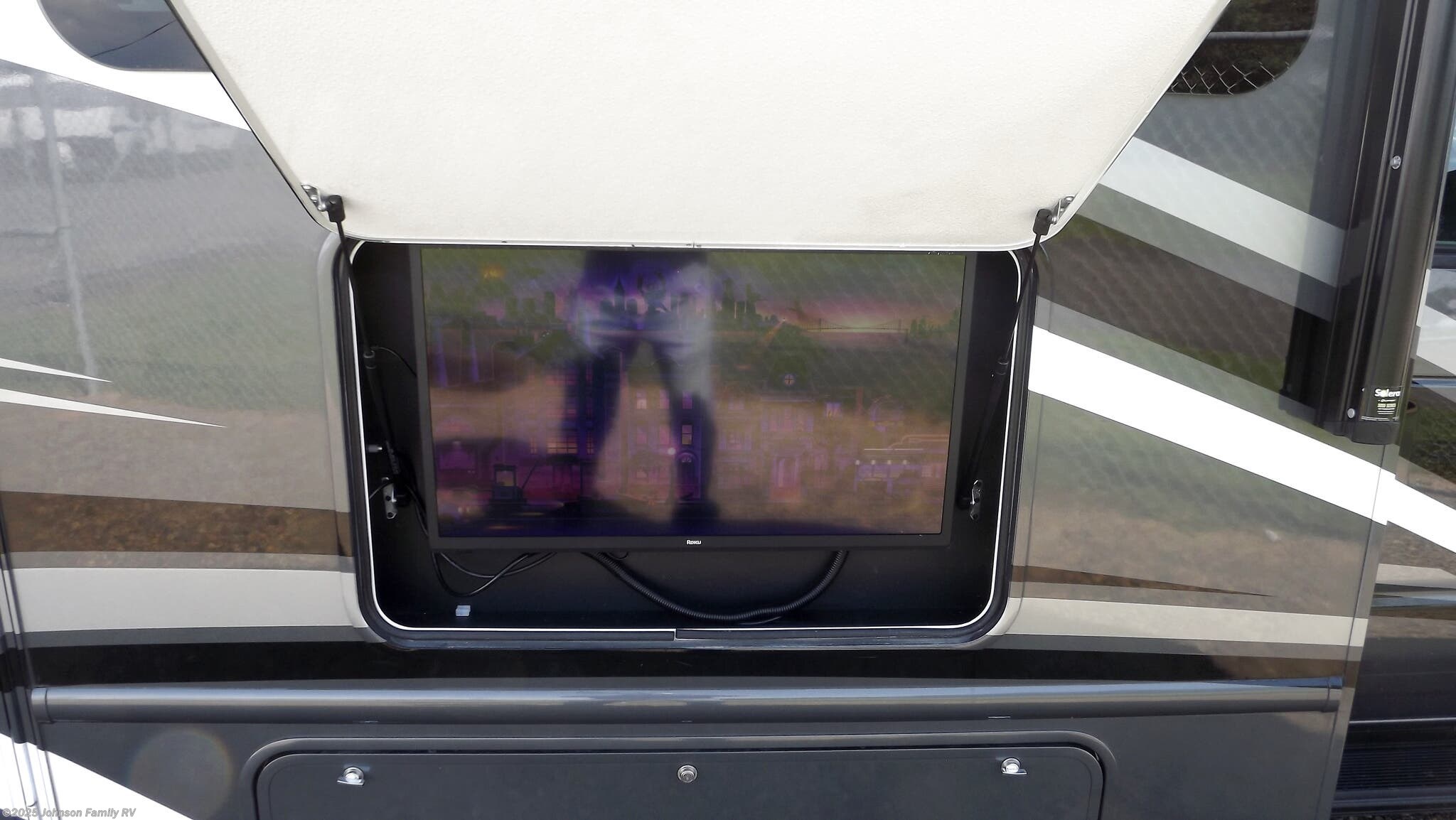 Used 2024 Thor Motor Coach Quantum available in Woodlawn, Virginia