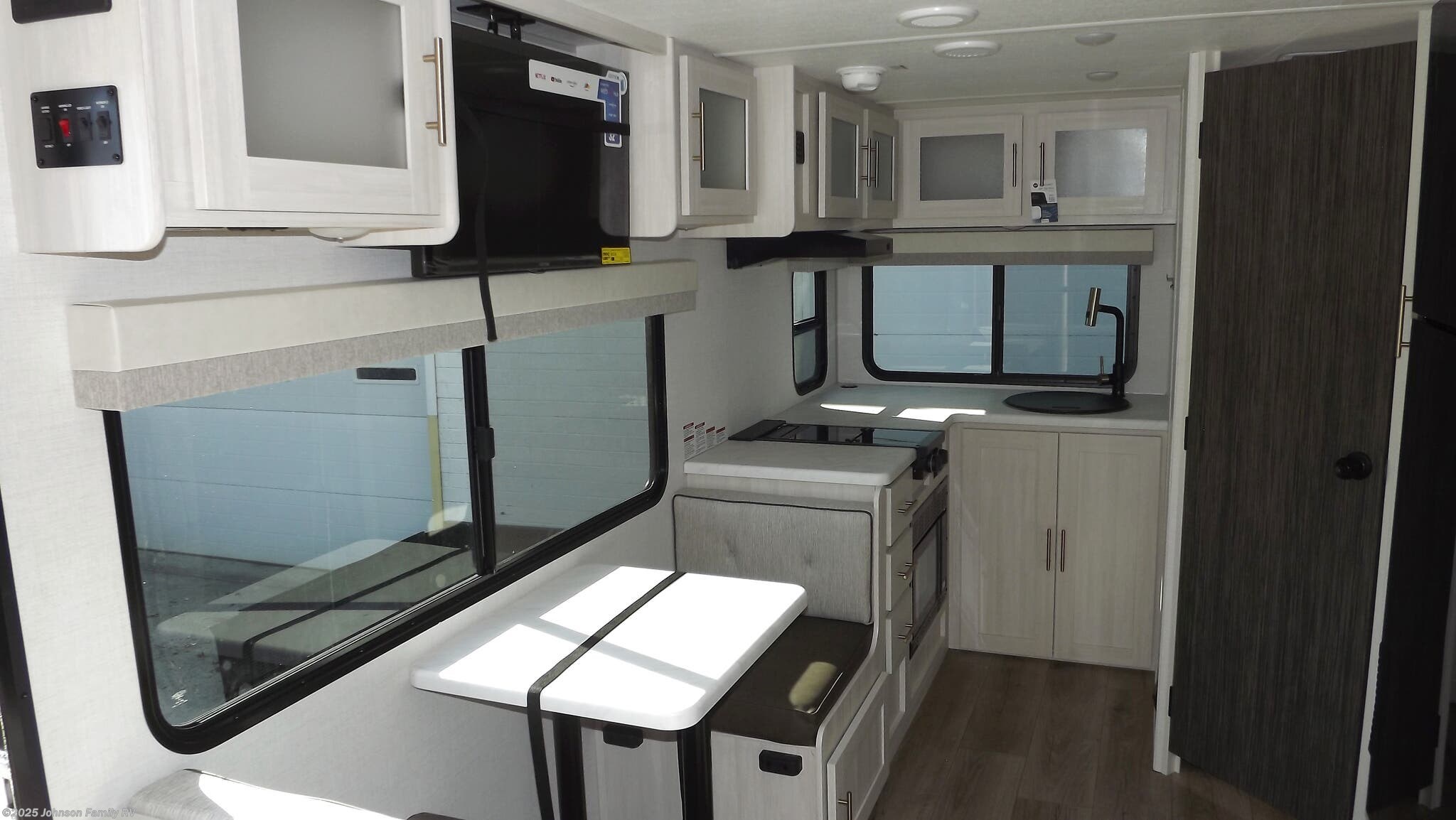 New 2026 Forest River R-Pod RP-205 available in Woodlawn, Virginia