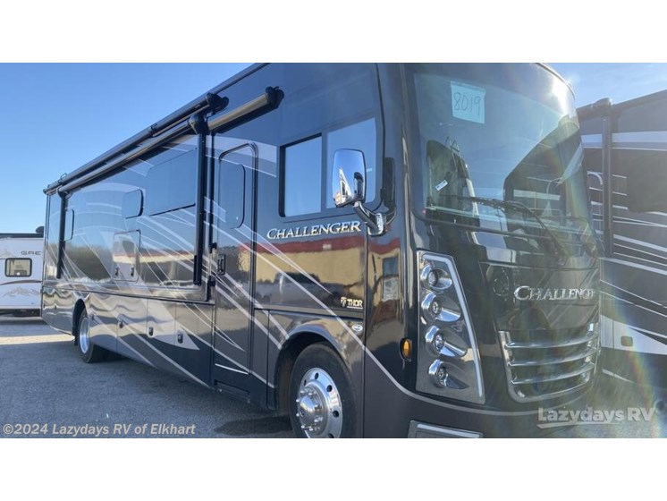 New 23 Thor Motor Coach Challenger 35MQ available in Elkhart, Indiana