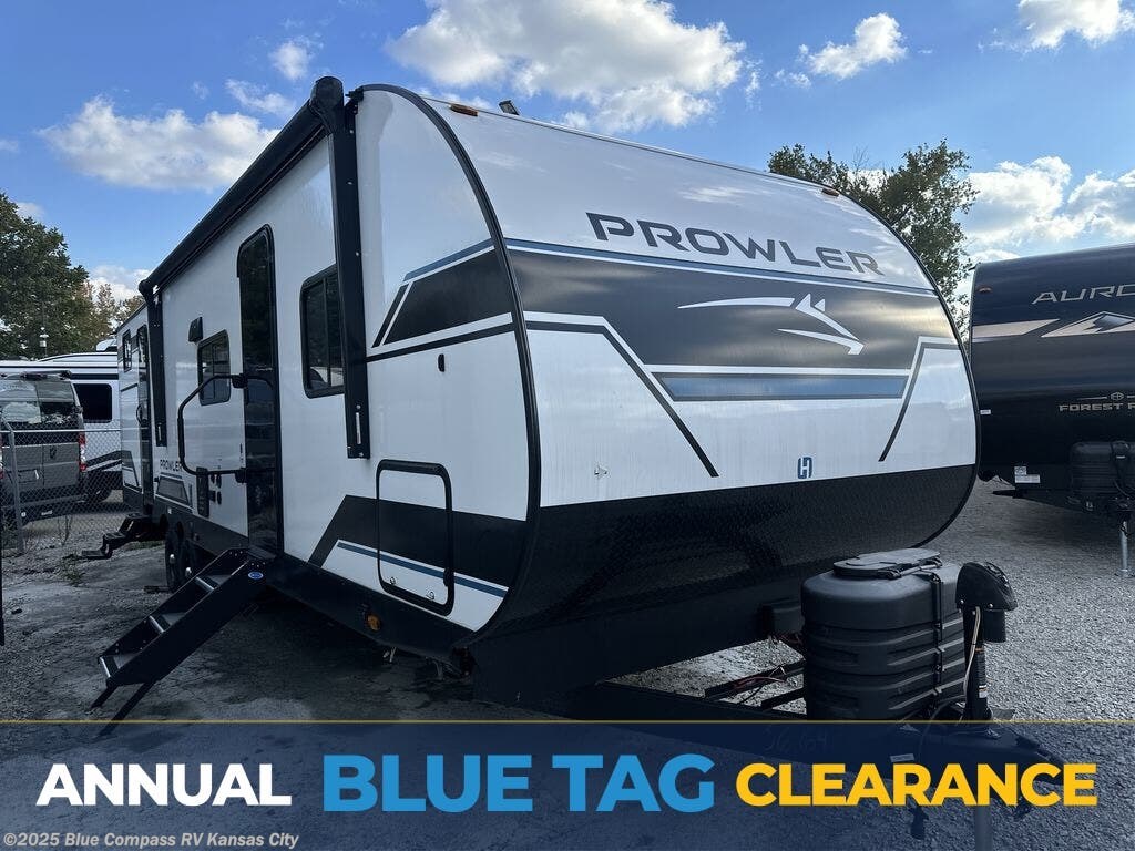 Email now about this 2025 Heartland Prowler 3209BH! New 2025 Heartland Prowler 3209BH available in Grain Valley, Missouri