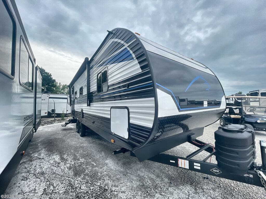 Contact us now about this 2025 Heartland Prowler Lynx 2611RLX! 2025 Prowler Lynx 2611RLX by Heartland from Blue Compass RV Kansas City in Grain Valley, Missouri