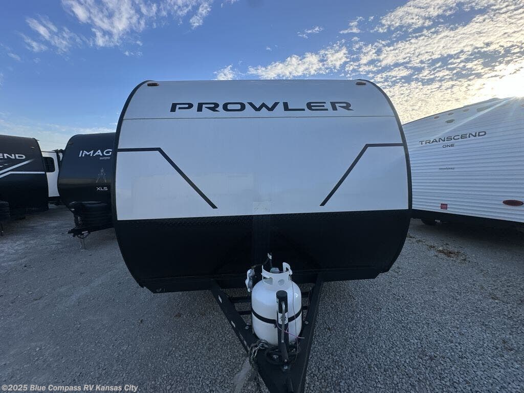 Contact us now about this 2025 Heartland Prowler 17RBLX! 2025 Prowler 17RBLX by Heartland from Blue Compass RV Kansas City in Grain Valley, Missouri