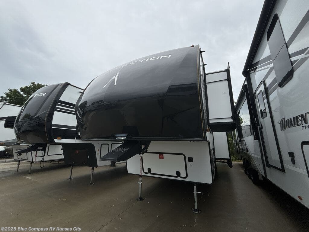 New 2026 Grand Design Reflection 100 Series 311BHS available in Grain Valley, Missouri