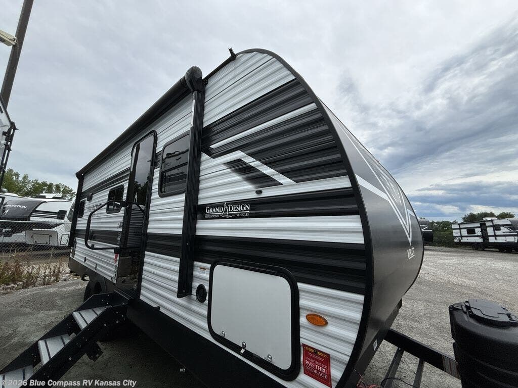 Contact us now about this 2026 Grand Design Transcend Xplor 20MKX! 2026 Transcend Xplor 20MKX by Grand Design from Blue Compass RV Kansas City in Grain Valley, Missouri
