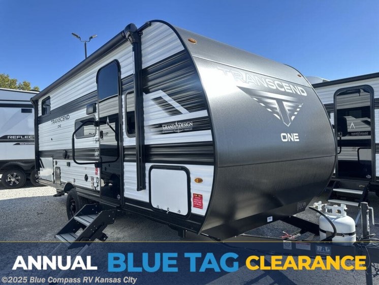 Email now about this 2026 Grand Design Transcend One 161BH! New 2026 Grand Design Transcend One 161BH available in Grain Valley, Missouri