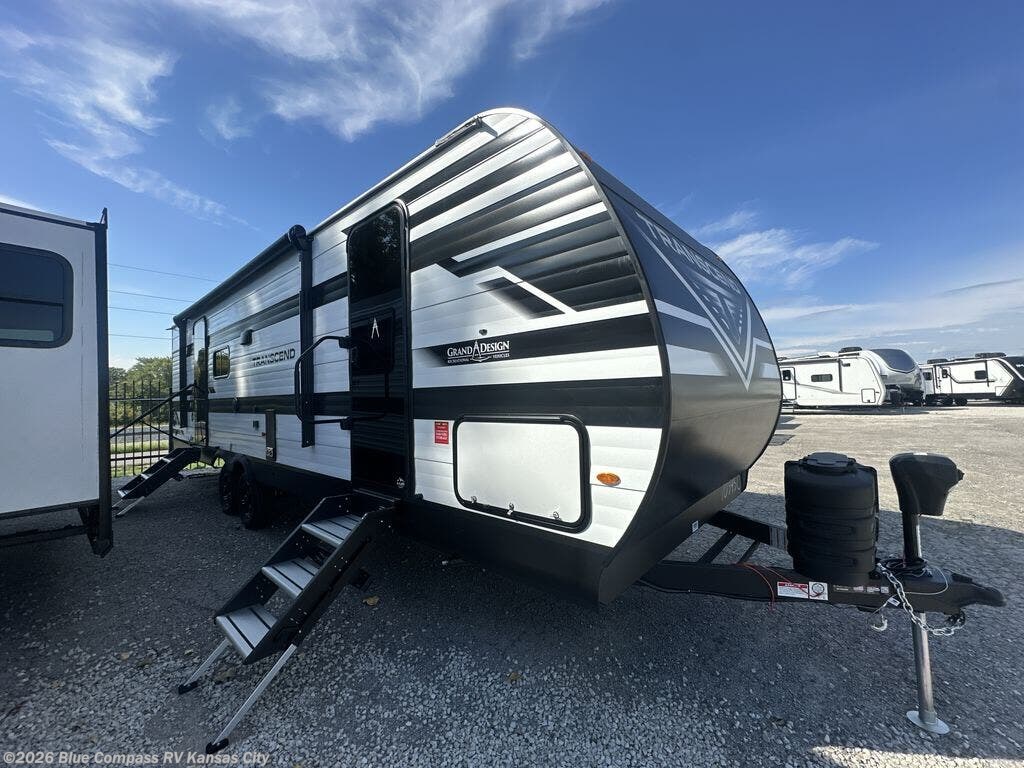 Call now about this 2026 Grand Design Transcend Xplor 265BHT! 2026 Grand Design Transcend Xplor 265BHT - New Travel Trailer For Sale by Blue Compass RV Kansas City in Grain Valley, Missouri