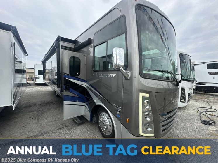 Email now about this 2024 Thor Motor Coach Luminate CC35! Used 2024 Thor Motor Coach Luminate CC35 available in Grain Valley, Missouri