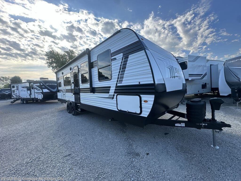 Contact us now about this 2026 Grand Design Momentum MAV 27MAV! 2026 Momentum MAV 27MAV by Grand Design from Blue Compass RV Kansas City in Grain Valley, Missouri