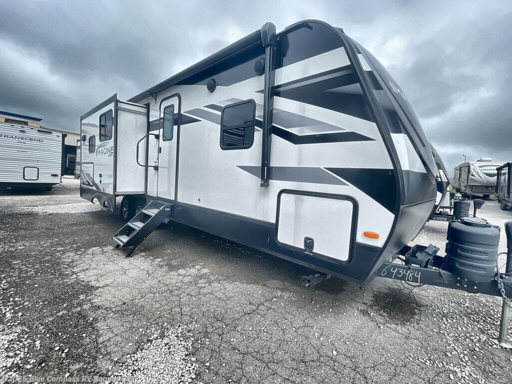 Contact us now about this 2023 Grand Design Imagine 2670mk! 2023 Imagine 2670mk by Grand Design from Blue Compass RV Kansas City in Grain Valley, Missouri