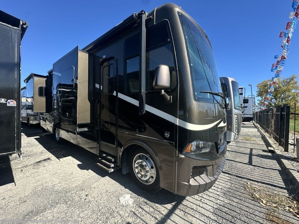 Contact us now about this 2018 Newmar Bay Star 3113! 2018 Bay Star 3113 by Newmar from Blue Compass RV Kansas City in Grain Valley, Missouri