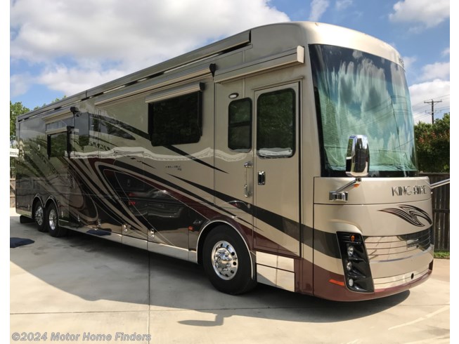2016 Newmar King Aire Tag Axle, All Electric, Bath & A Half - Used Diesel Pusher For Sale by Motor Home Finders in Naples, Florida