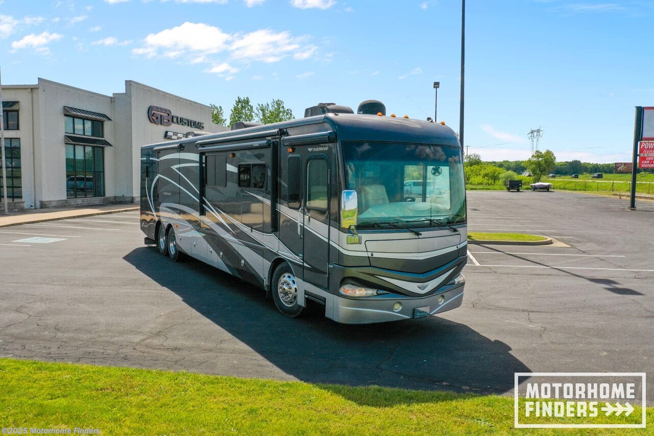 Email now about this 2013 Fleetwood Providence 42M! Used 2013 Fleetwood Providence 42M available in Culver, Indiana
