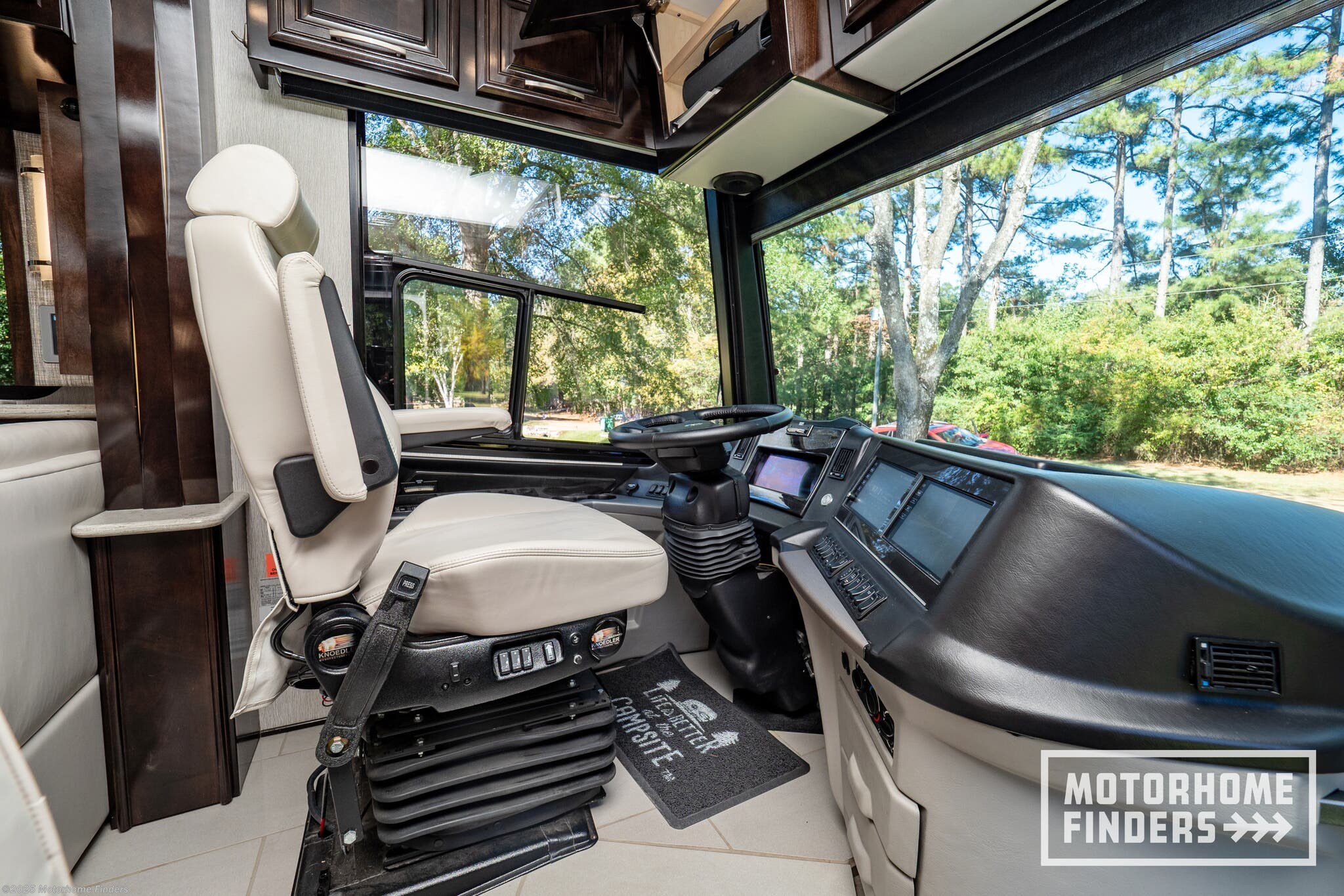 Used 2021 Newmar New Aire 3541 available in Canton, Mississippi