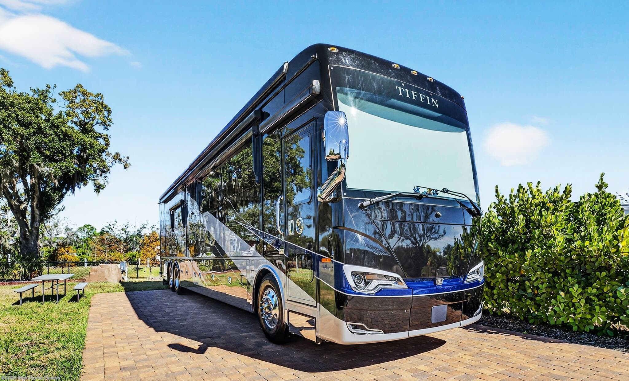 Email now about this 2024 Tiffin Allegro Bus 45 BTP! Used 2024 Tiffin Allegro Bus 45 BTP available in Tampa, Florida