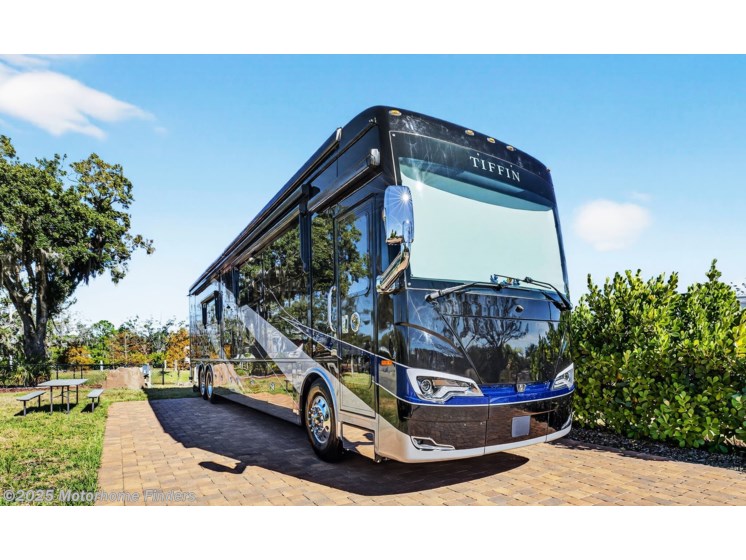 Email now about this 2024 Tiffin Allegro Bus 45 BTP! Used 2024 Tiffin Allegro Bus 45 BTP available in Tampa, Florida