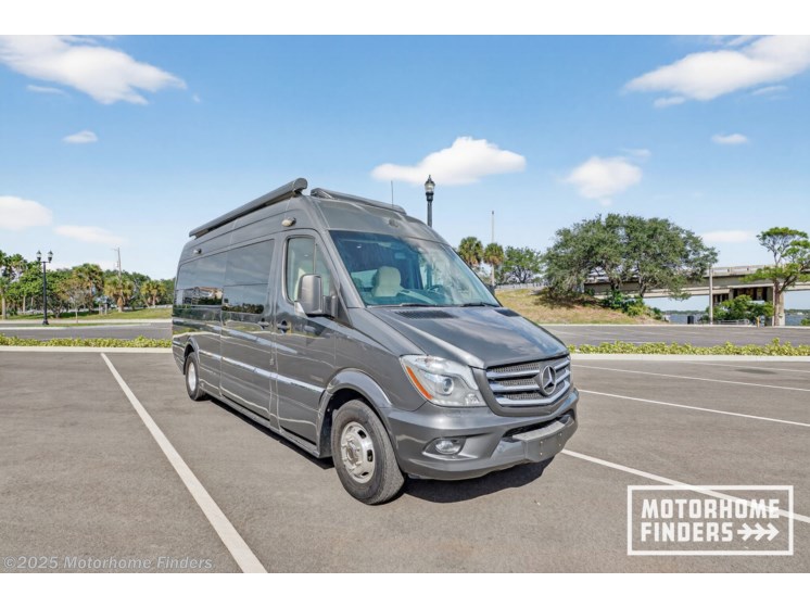 Email now about this 2017 Roadtrek RS E-trek RS! Used 2017 Roadtrek RS E-trek RS available in Cocoa, Florida