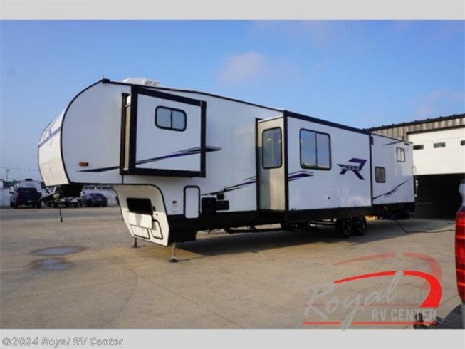 2024 Vengeance 357SUT-72E by Forest River from Royal RV Center in Middlebury, Indiana