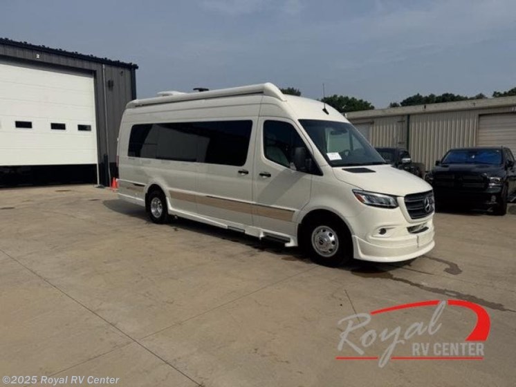 Email now about this 2023 Grech RV Strada-ion Tour! Used 2023 Grech RV Strada-ion Tour available in Middlebury, Indiana