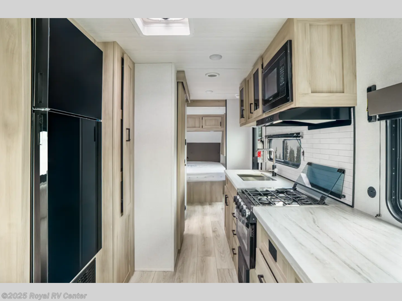 New 2026 East to West Della Terra 200RD available in Middlebury, Indiana