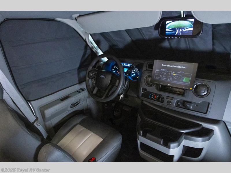 Contact us now about this 2026 Forest River Sunseeker LE 3250DSLE Ford! 2026 Sunseeker LE 3250DSLE Ford by Forest River from Royal RV Center in Middlebury, Indiana