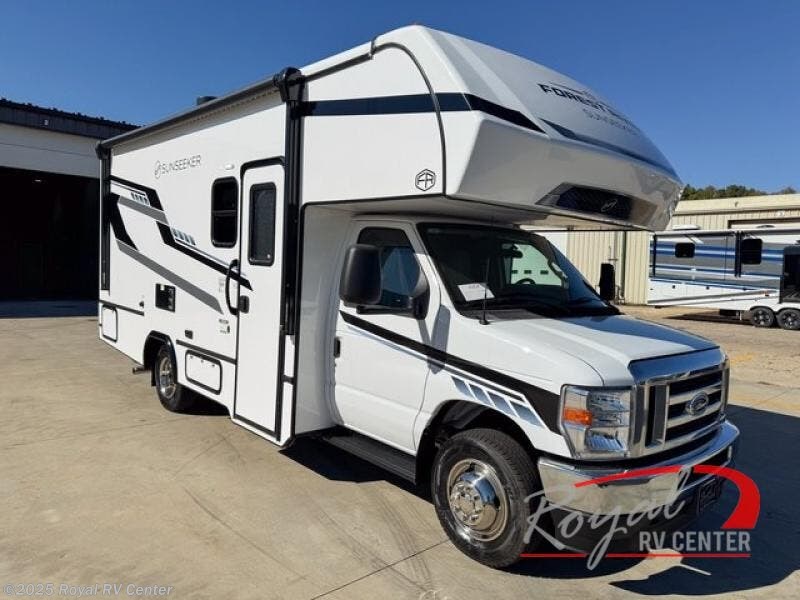 Email now about this 2026 Forest River Sunseeker LE 2250SLE Ford! New 2026 Forest River Sunseeker LE 2250SLE Ford available in Middlebury, Indiana