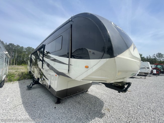 2014 Cardinal 3800FL by Forest River from Recreation USA in Longs - North Myrtle Beach, South Carolina