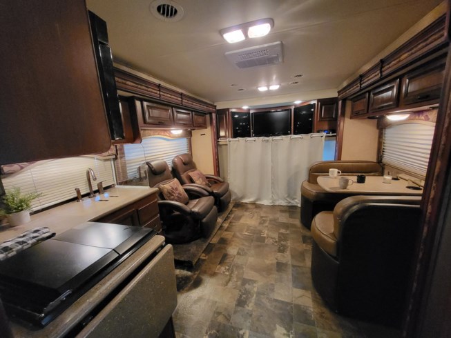 2014 Siesta 29TB by Thor Motor Coach from Roughin