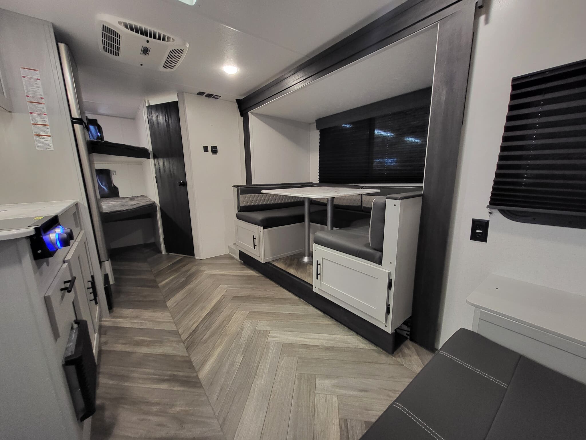 Call now about this 2022 Forest River Salem FSX 178BHSK! 2022 Forest River Salem FSX 178BHSK - Used Travel Trailer For Sale by Roughin' It Inc in Madison, Ohio features Shower, U-Shaped Dinette, Slideout, Air Conditioning, Roof Vents