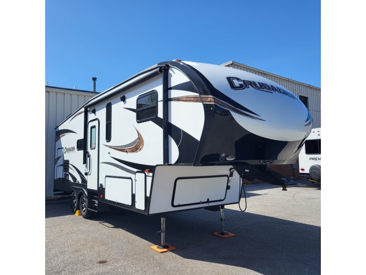 Email now about this 2018 Prime Time Crusader Lite 26RE! Used 2018 Prime Time Crusader Lite 26RE available in Madison, Ohio