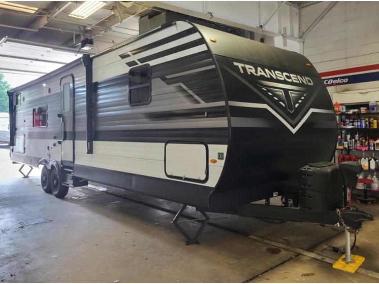 Email now about this 2023 Grand Design Transcend Xplor 297QB! Used 2023 Grand Design Transcend Xplor 297QB available in Madison, Ohio