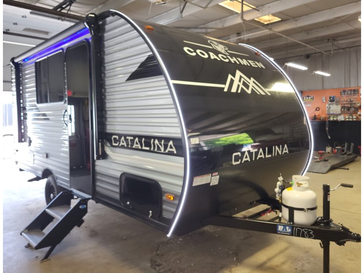 Email now about this 2025 Coachmen Catalina 154RBX! New 2025 Coachmen Catalina 154RBX available in Madison, Ohio