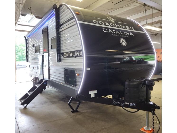 Email now about this 2026 Coachmen Catalina 243RBSLE! New 2026 Coachmen Catalina 243RBSLE available in Madison, Ohio